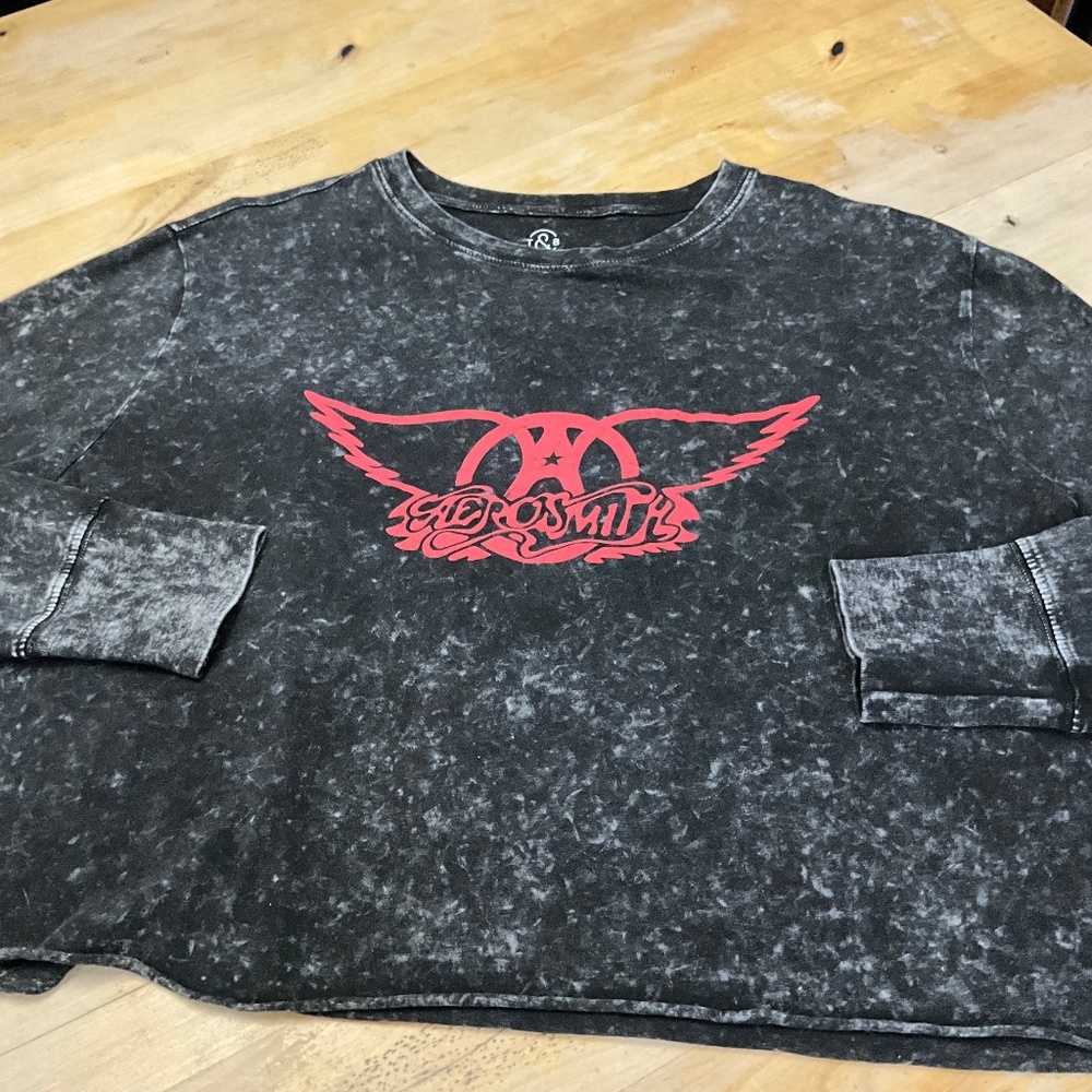 TOP SHOP AEROSMITH CROPPED TEE/LIKE NEW